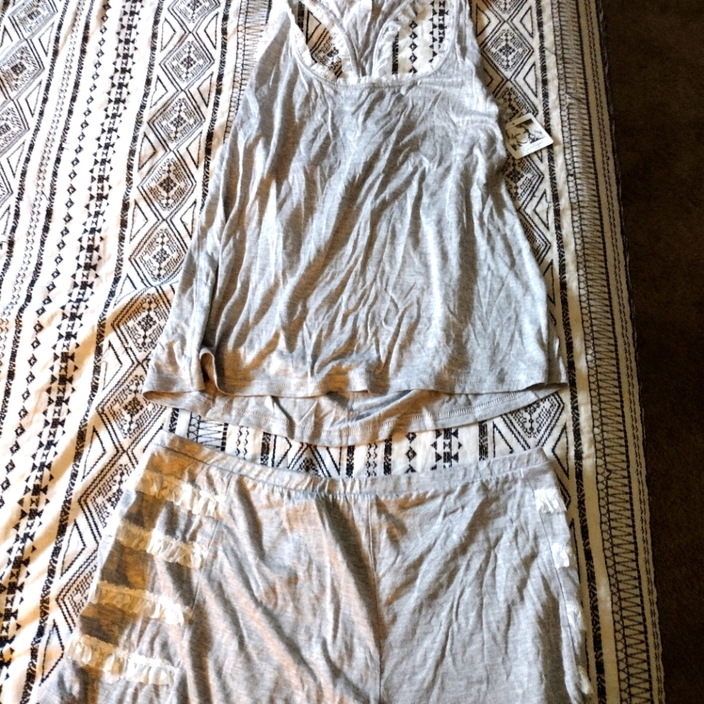 Jessica Simpson PJ set